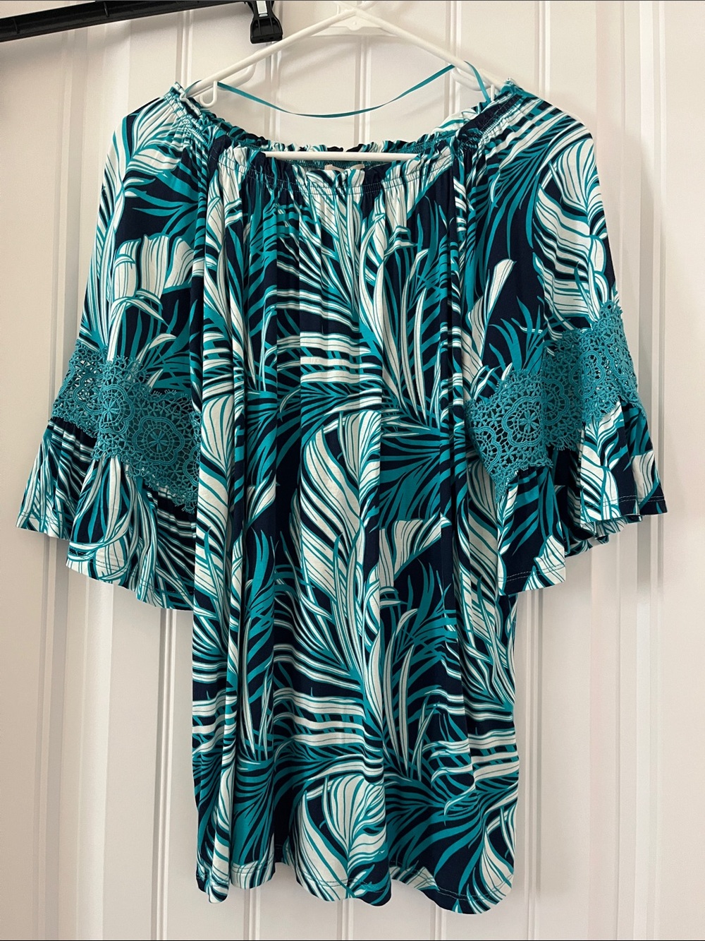 Teal Leaf-Print Off-Shoulder Blouse with Crochet Sleeve Detail